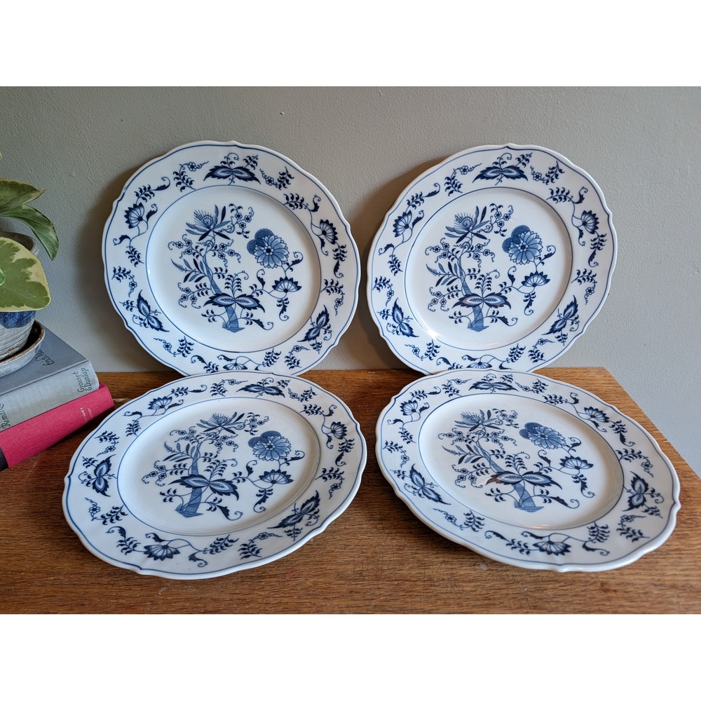 Set of 4 Blue Danube Vintage Dinner Plates Blue Onion Floral 10.375" Scalloped